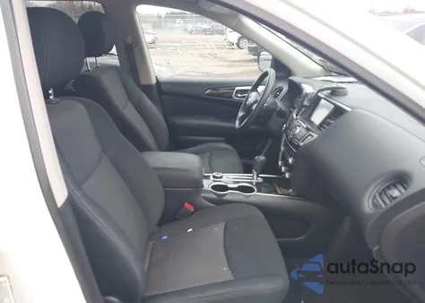 2017 Nissan Pathfinder S z USA, uszkodzony, nr VIN 5N1DR2MM9HC695021